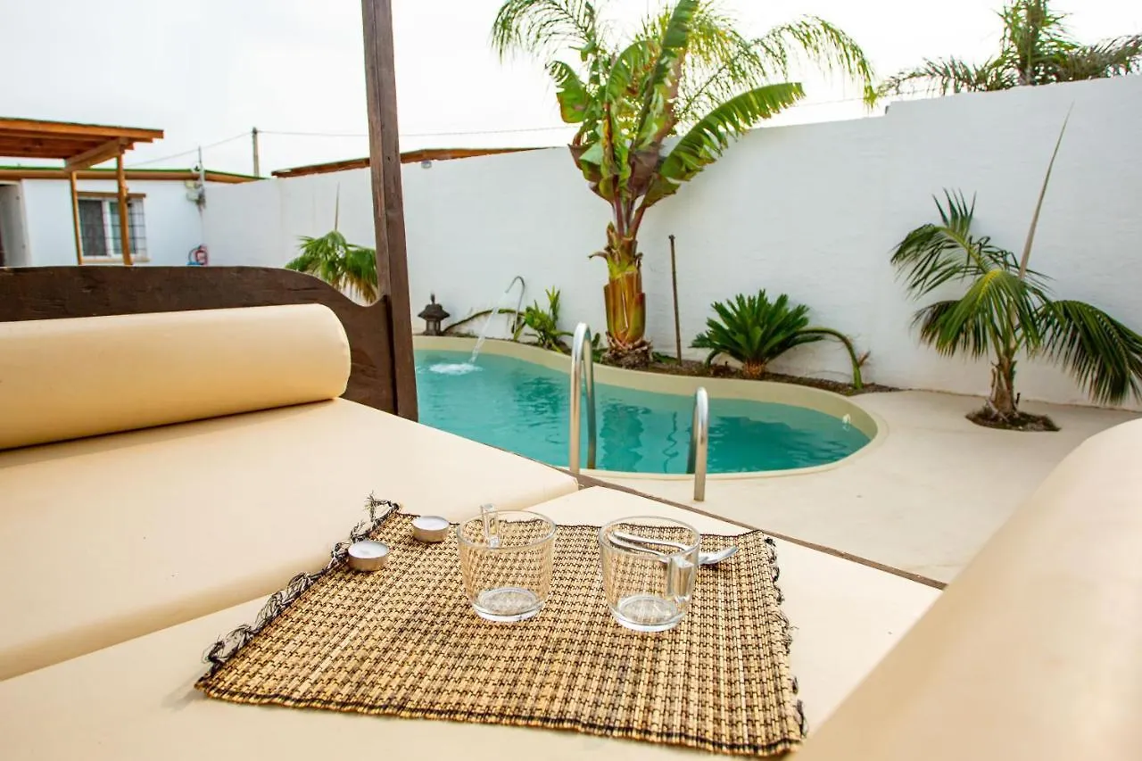 Villa Tokio con jacuzzi y piscina privada Chiclana de la Frontera
